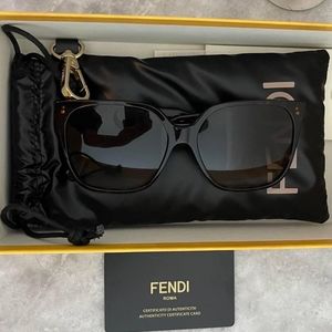 FENDI Fine 59 MM Butterly Sunglasse BRAND NEW
